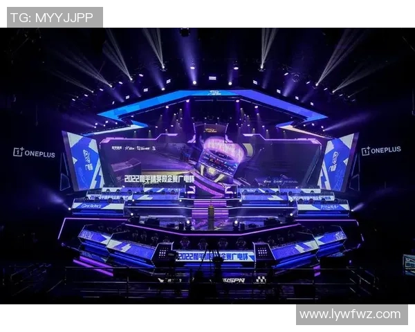 电竞实时数据对话周静畅谈和平精英职业生涯与未来发展实时数据